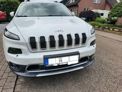 Weiß Gebraucht 2016 Jeep Cherokee SUV | 16.300 € (Fairer Preis)