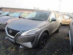 Grau Gebraucht 2024 Nissan Qashqai N-Connecta SUV | 27.990 € (Guter Preis)