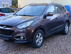 Braun Gebraucht 2011 Hyundai ix35 Style SUV | 7.200 € (Guter Preis)