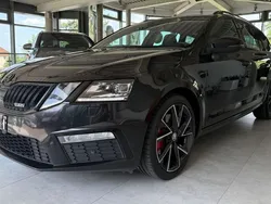 Schwarz Gebraucht 2020 Skoda Octavia RS Kombi | 18.990 € (Guter Preis)