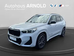 Alpinweiß uni Gebraucht 2023 BMW X1 M Sport SUV | 40.710 € (Fairer Preis)