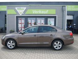 Toffee/graciosabraun Gebraucht 2011 VW Jetta Comfortline Limousine | 7.390 € (Etwas zu teuer)