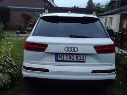 Weiß Gebraucht 2016 Audi Q7 Black Edition SUV | 39.000 €