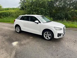 Weiß Gebraucht 2018 Audi Q2 SUV | 20.000 € (Fairer Preis)
