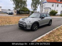 Grau Gebraucht 2022 Mini Cooper SE Essential Kleinwagen | 14.490 € (Fairer Preis)