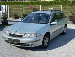 Space grau Gebraucht 2004 Renault Laguna II Kombi | 790 € (Guter Preis)