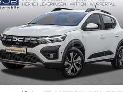 Weiß Gebraucht 2025 Dacia Sandero Expression Limousine | 17.333 € (Guter Preis)