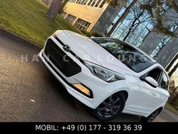 Weiß Gebraucht 2016 Hyundai i20 Classic Limousine | 7.490 € (Fairer Preis)