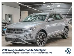 Pyritsilber metallic Gebraucht 2024 VW T-Roc Style SUV | 31.830 € (Fairer Preis)