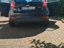Schwarz Gebraucht 2011 Ford Fiesta Kleinwagen | 3.700 €