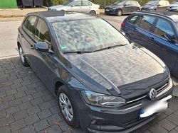 Grau Gebraucht 2018 VW Polo Comfortline Kleinwagen | 9.800 € (Fairer Preis)