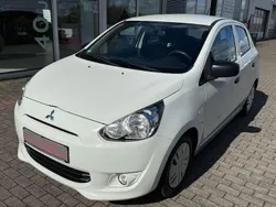 Weiß Gebraucht 2015 Mitsubishi Space Star Diamant Edition Kleinwagen | 6.790 € (Teuer)