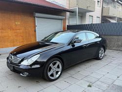 Schwarz Gebraucht 2004 Mercedes CLS500 Limousine | 7.790 € (Superpreis)