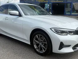 Weiß Gebraucht 2021 BMW 318 Sport Line Limousine | 24.980 € (Fairer Preis)