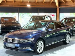 Blau Gebraucht 2015 VW Passat Highline Limousine | 17.900 € (Guter Preis)