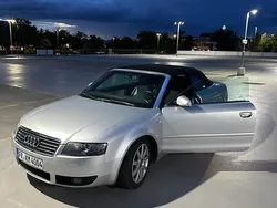 Silber Gebraucht 2004 Audi A4 Cabriolet Cabrio | 2.100 €