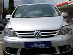 Silber Gebraucht 2006 VW Golf Plus Sportline Van / Kleinbus | 6.950 € (Etwas zu teuer)