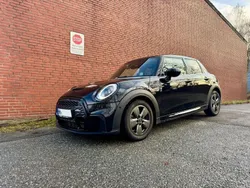 Schwarz Gebraucht 2021 Mini John Cooper Works Kleinwagen | 27.000 € (Guter Preis)