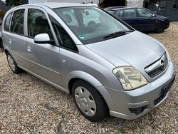 Silber Gebraucht 2007 Opel Meriva Catch Me Van / Kleinbus | 650 €