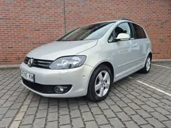 Silber Gebraucht 2011 VW Golf Plus Cross Team Van / Kleinbus | 7.499 € (Fairer Preis)