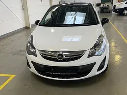 Weiß Gebraucht 2014 Opel Corsa Edition Kleinwagen | 4.300 € (Fairer Preis)