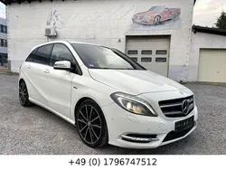 Weiß Gebraucht 2012 Mercedes B200 Van / Kleinbus | 7.000 € (Teuer)