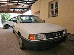 Weiß Gebraucht 1991 Audi 80 Limousine | 999 €
