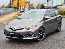 Grau Gebraucht 2017 Toyota Auris Touring Sports Edition-S Kombi | 9.499 € (Guter Preis)