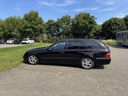 Schwarz Gebraucht 2007 Mercedes E220 Kombi | 2.750 € (Superpreis)