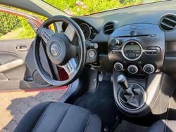 Rot Gebraucht 2008 Mazda 2 Inclusive Limousine | 1.150 € (Superpreis)