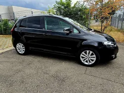 Schwarz Gebraucht 2011 VW Golf Plus Cross Style Van / Kleinbus | 5.900 € (Fairer Preis)