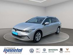 Reflexsilber metallic Gebraucht 2024 VW Golf VIII Life Kombi | 27.980 € (Fairer Preis)