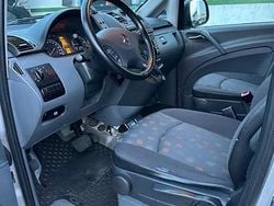 Silber Gebraucht 2008 Mercedes Vito Van / Kleinbus | 7.700 €