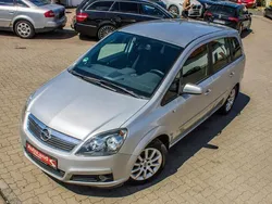 Silber Gebraucht 2005 Opel Zafira Cosmo Van / Kleinbus | 3.999 € (Teuer)