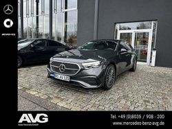 Grau Gebraucht 2025 Mercedes E220 AMG Limousine | 61.600 €