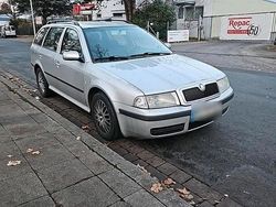 Gebraucht 2003 Skoda Octavia Kombi | 549 € (Teuer)