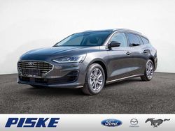 Magnetic grau Gebraucht 2024 Ford Focus Titanium Kombi | 24.850 € (Fairer Preis)