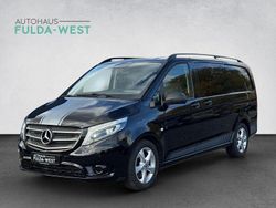 Obsidianschwarz metallic Gebraucht 2019 Mercedes Vito Van / Kleinbus | 37.440 € (Teuer)