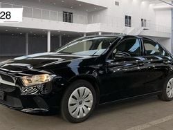 Nachtschwarz Gebraucht 2020 Mercedes A250 Limousine | 23.450 € (Guter Preis)