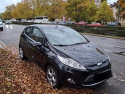 Schwarz Gebraucht 2009 Ford Fiesta Titanium Kleinwagen | 2.500 € (Superpreis)