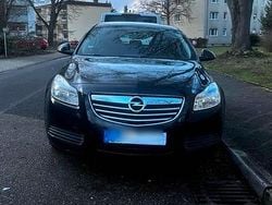 Schwarz Gebraucht 2009 Opel Insignia Edition Limousine | 2.700 € (Fairer Preis)