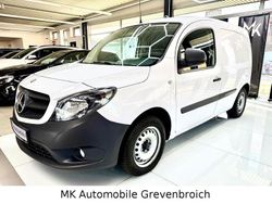 Weiß Gebraucht 2019 Mercedes Citan 111 Van / Kleinbus | 9.900 € (Fairer Preis)