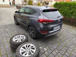 Grau Gebraucht 2017 Hyundai Tucson SUV | 13.400 € (Superpreis)