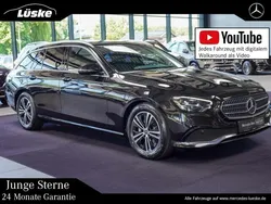 Obsidianschwarz Gebraucht 2023 Mercedes E200 Avantgarde Kombi | 39.800 € (Guter Preis)