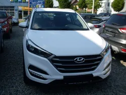Weiß Gebraucht 2018 Hyundai Tucson Classic SUV | 13.950 € (Fairer Preis)