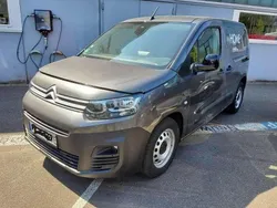 Grau Gebraucht 2022 Citroën e-Berlingo Van / Kleinbus | 17.777 € (Guter Preis)