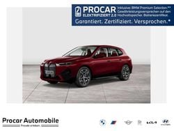 Rot Gebraucht 2023 BMW iX SUV | 69.890 € (Guter Preis)