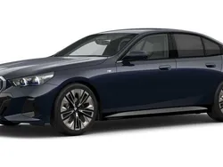 Schwarz Gebraucht 2024 BMW 520 Comfort Edition Limousine | 56.620 € (Fairer Preis)