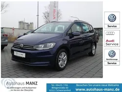 Atlantik blue metallic Gebraucht 2024 VW Touran Comfortline Van / Kleinbus | 32.360 € (Fairer Preis)