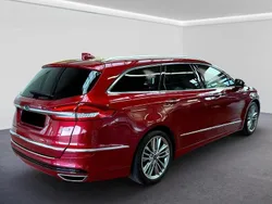 Rot Gebraucht 2021 Ford Mondeo Premium Kombi | 26.900 € (Teuer)